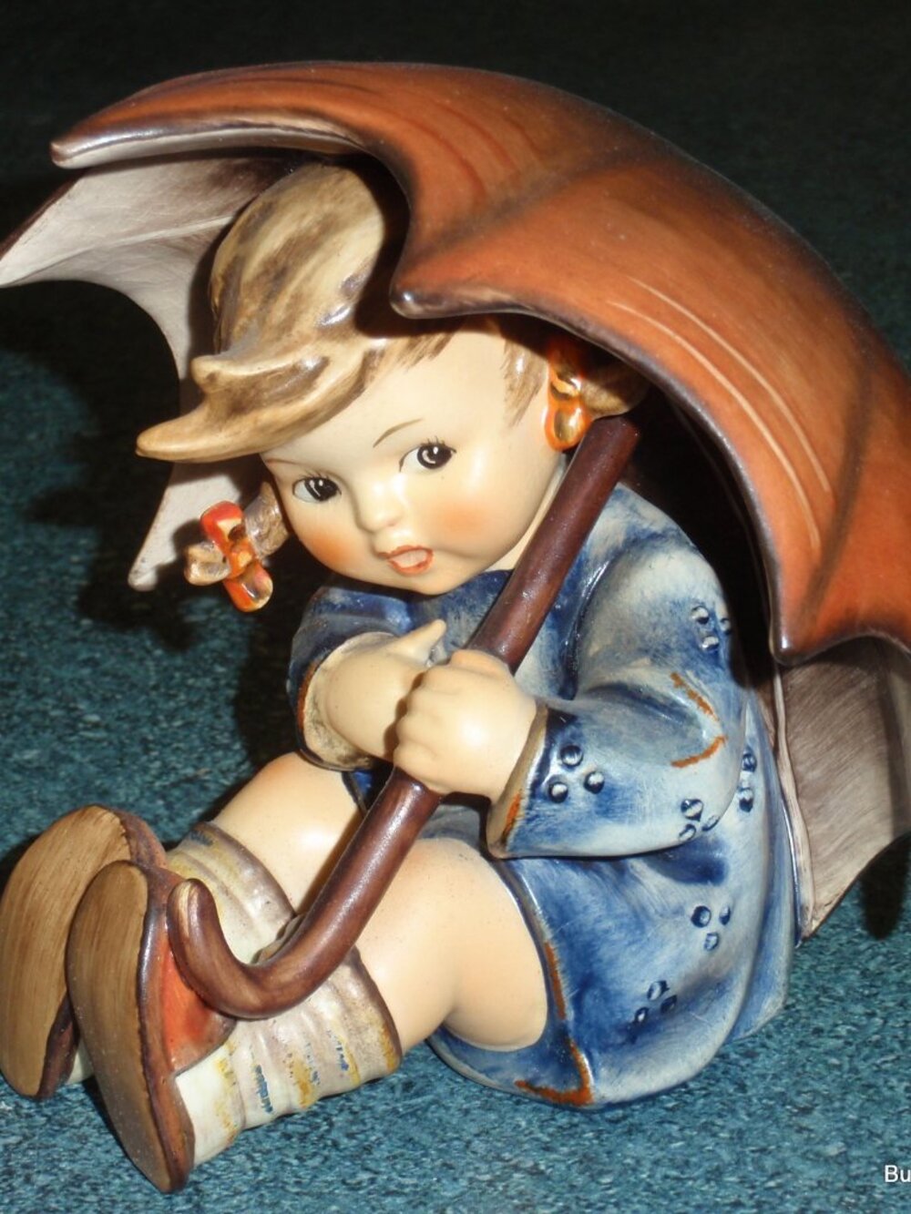 "Umbrella Girl" Goebel Hummel Figurine #152/0 B TMK4 - Cute Collectible Gift!